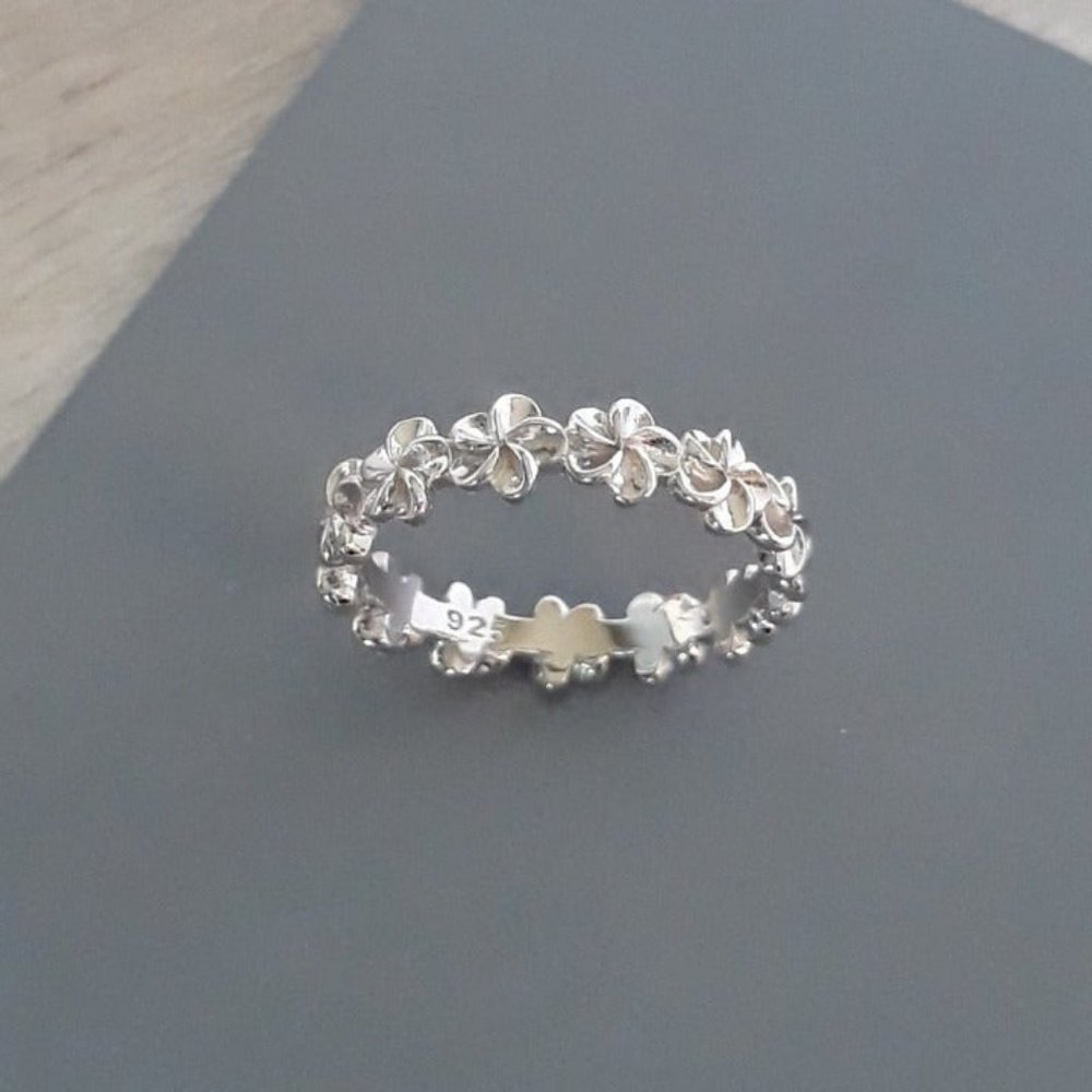 925 Silver Plumeria Eternity Band Ring